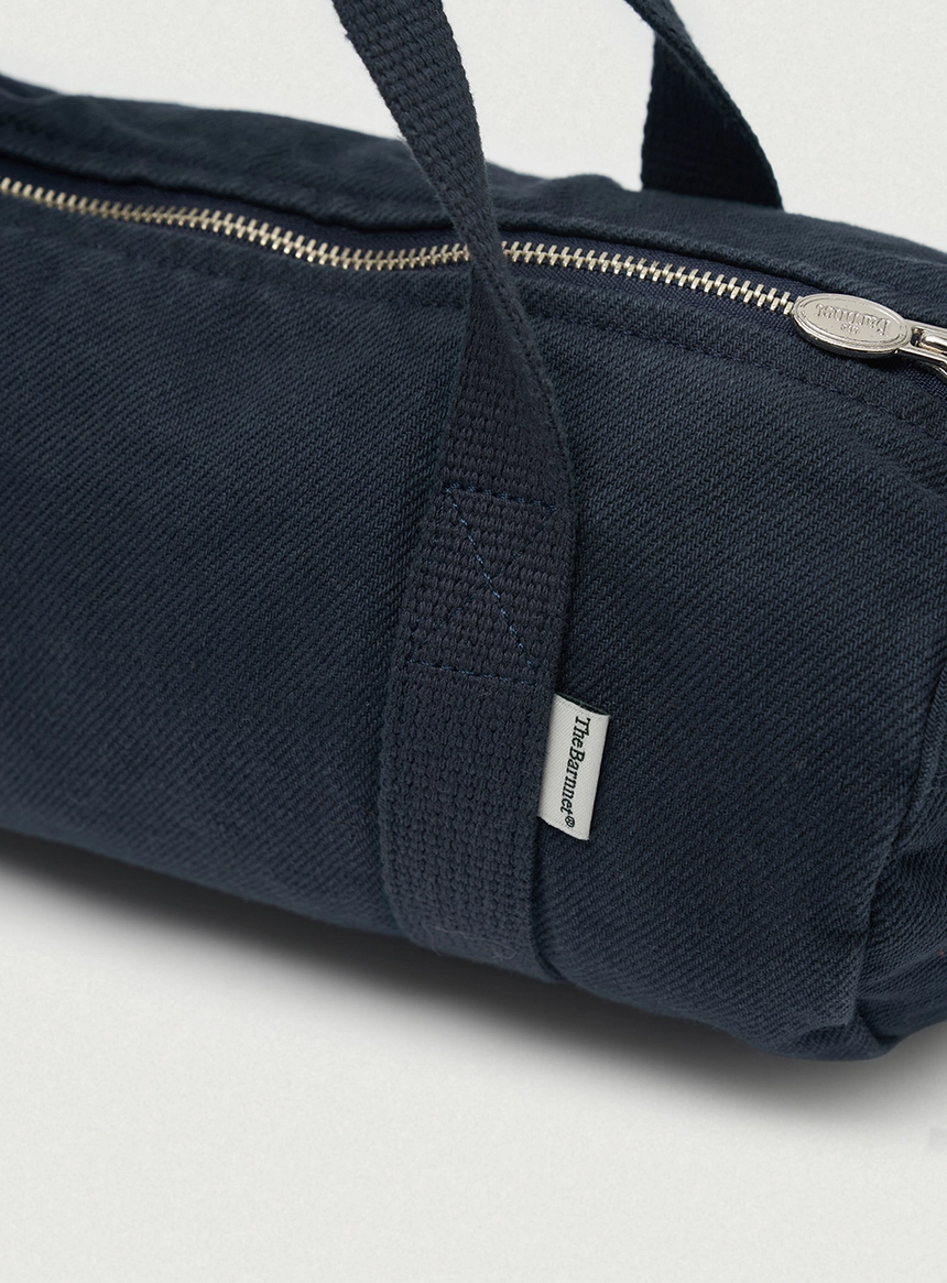 Pale Logo Duffle Bag Small_Navy_06.jpg