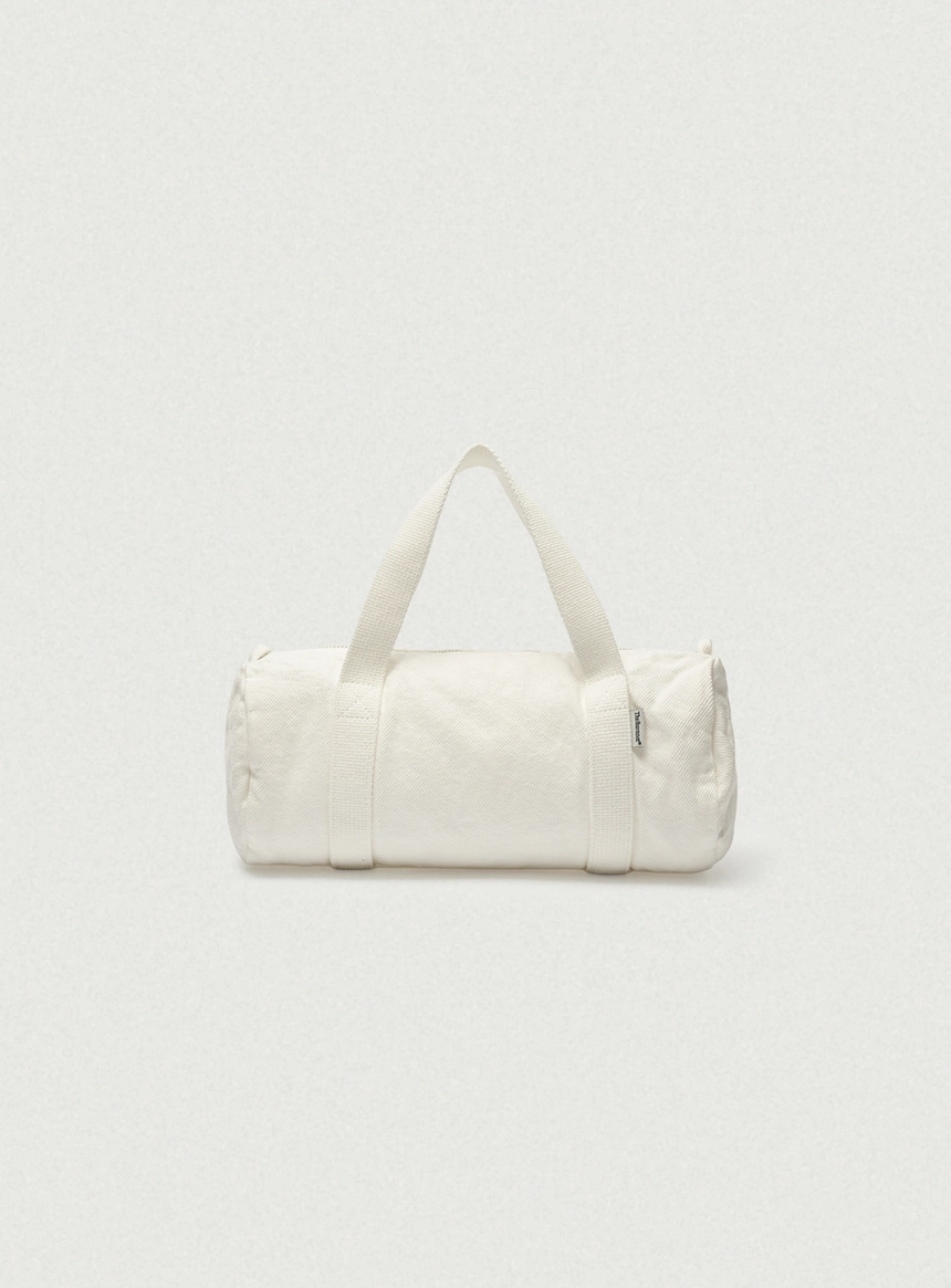 Pale Logo Duffle Bag Small_White_02.jpg