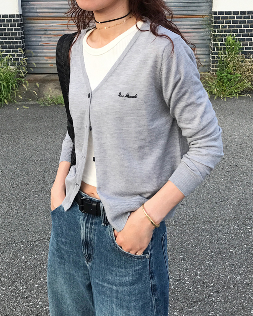 バイカラーワンポイント刺繍カーディガン | ファッション通販サイト NUGU