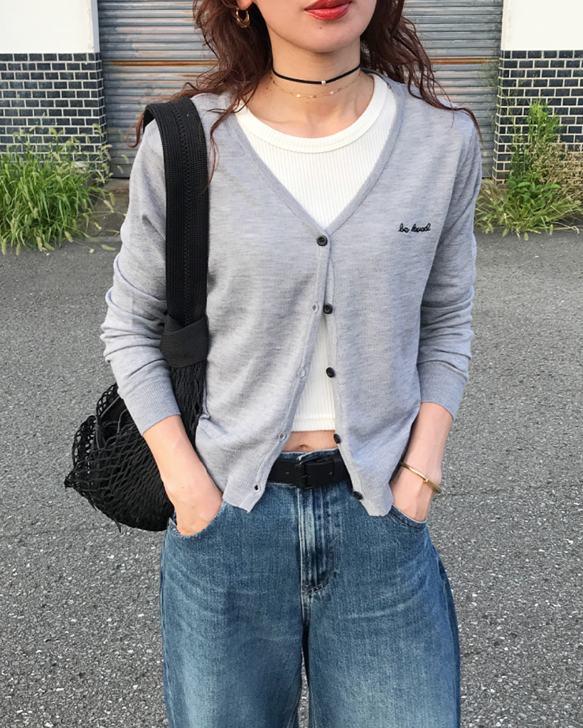 バイカラーワンポイント刺繍カーディガン | ファッション通販