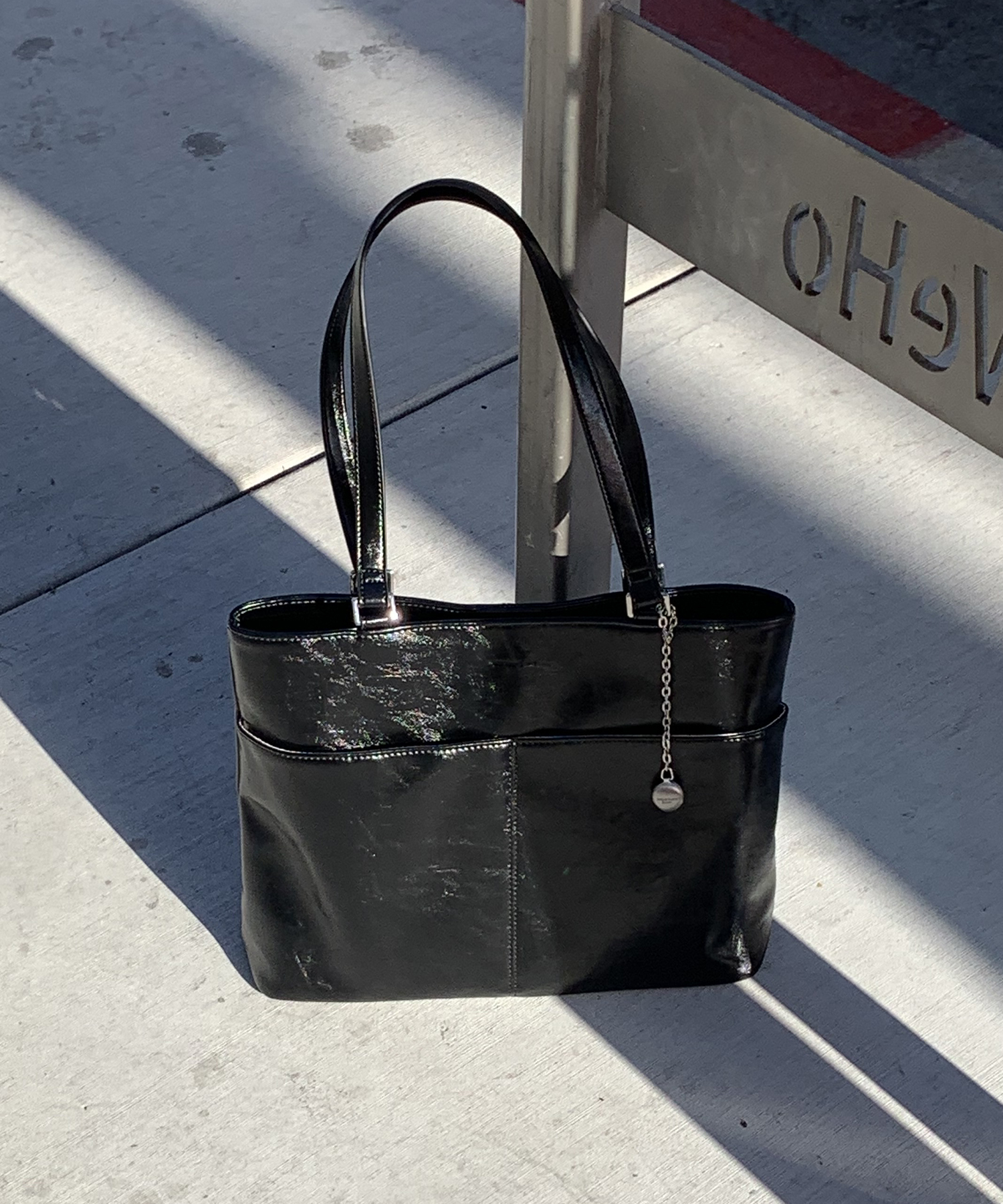 Pocket Toast Shoulder Bag - Black