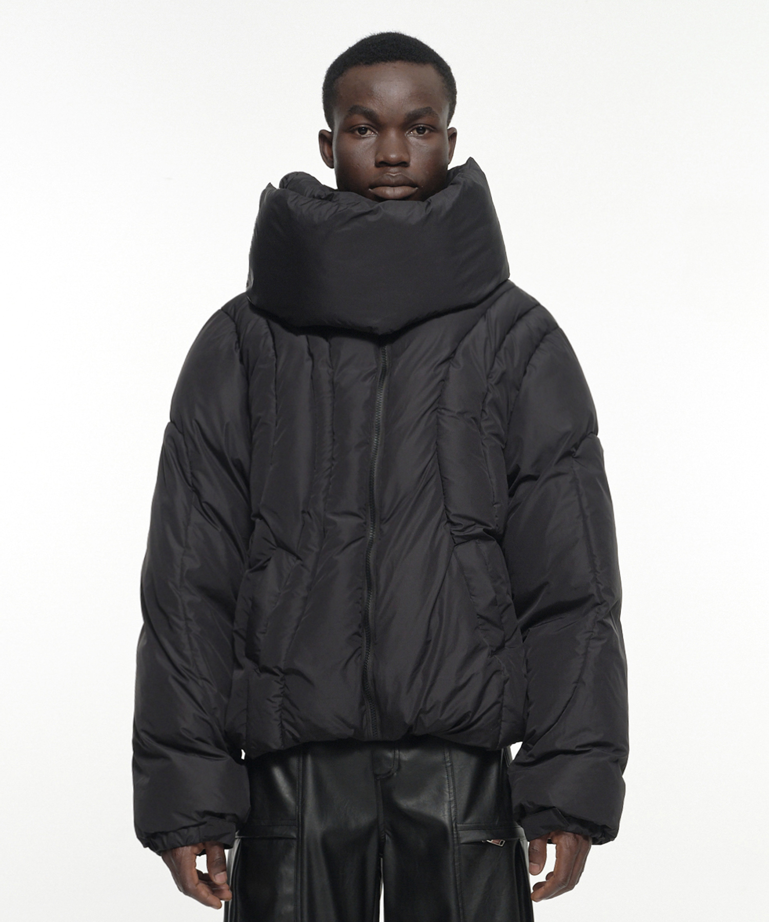 CUT-OUT WIND BREAKER (UNISEX) BLACK | ファッション通販サイト NUGU