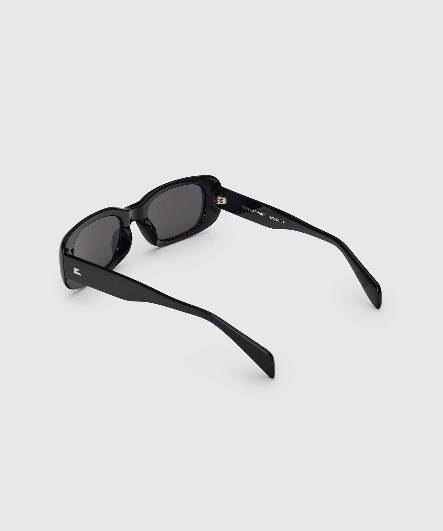 サングラス BLUE ELEPHANT RIANNA black RIANNA black | ファッション通販サイト NUGU