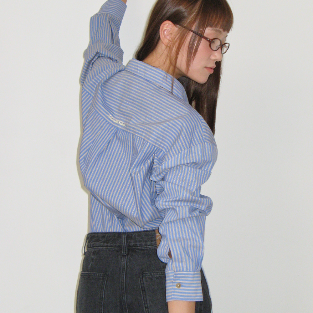 ROUND COLLAR POCKET SHIRT BLUE CREAM STRIPE