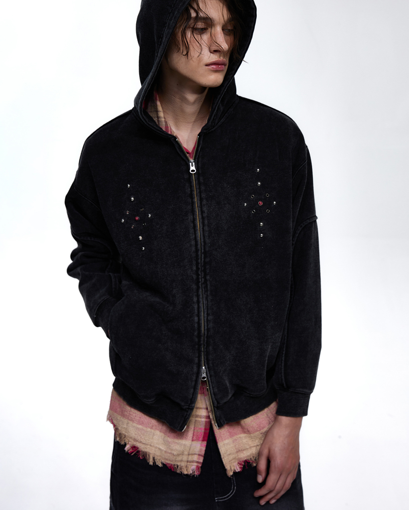 VERDY TAPPEI ZIP HOOD Black 黒　サイズL VERDY TAPPEI ZIP HOOD Black 黒 サイズL 最安値 SD Tech Warm Zip