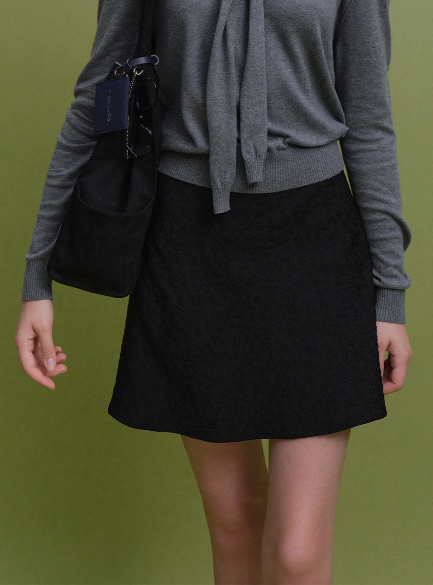 Rena-Jacquard-Mini-Skirt_black_05.jpg