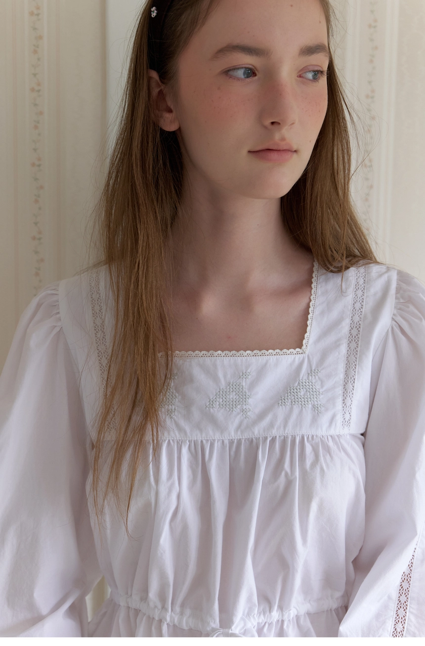 Rosita Top (White)8.jpg