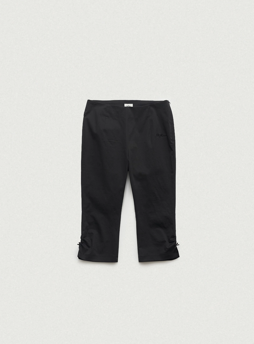 Rosy Ribbon Slit Capri Pants_Black_01.jpg