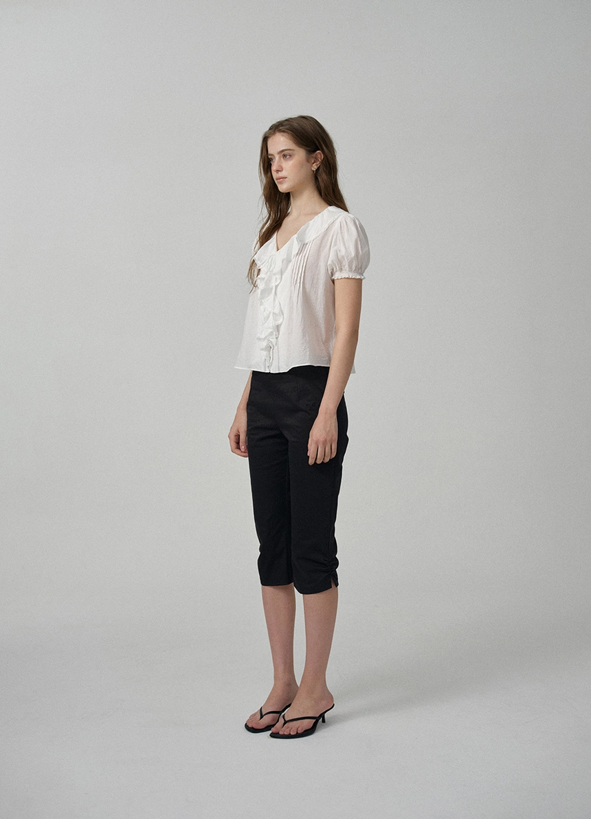 Rosy Ribbon Slit Capri Pants_Black_07.jpg