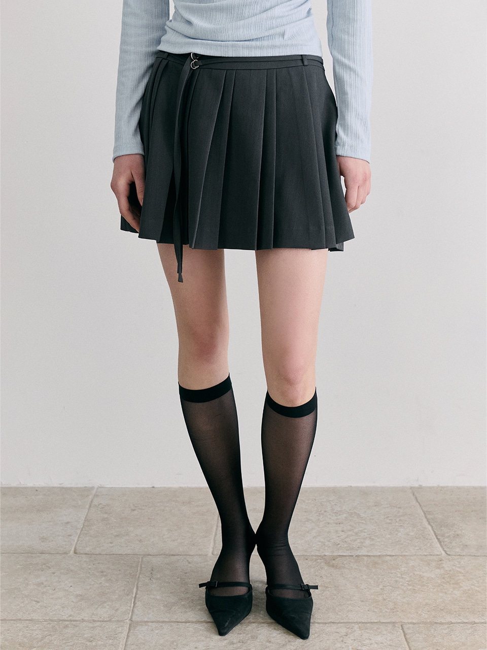 Double Pleats Skirt, Charcoal