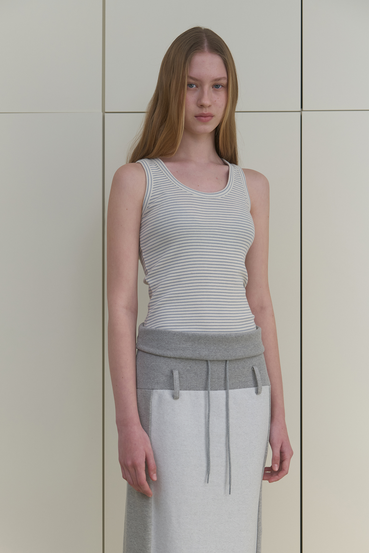 STRIPE SLEEVELESS TOP_WHITE/BLUE