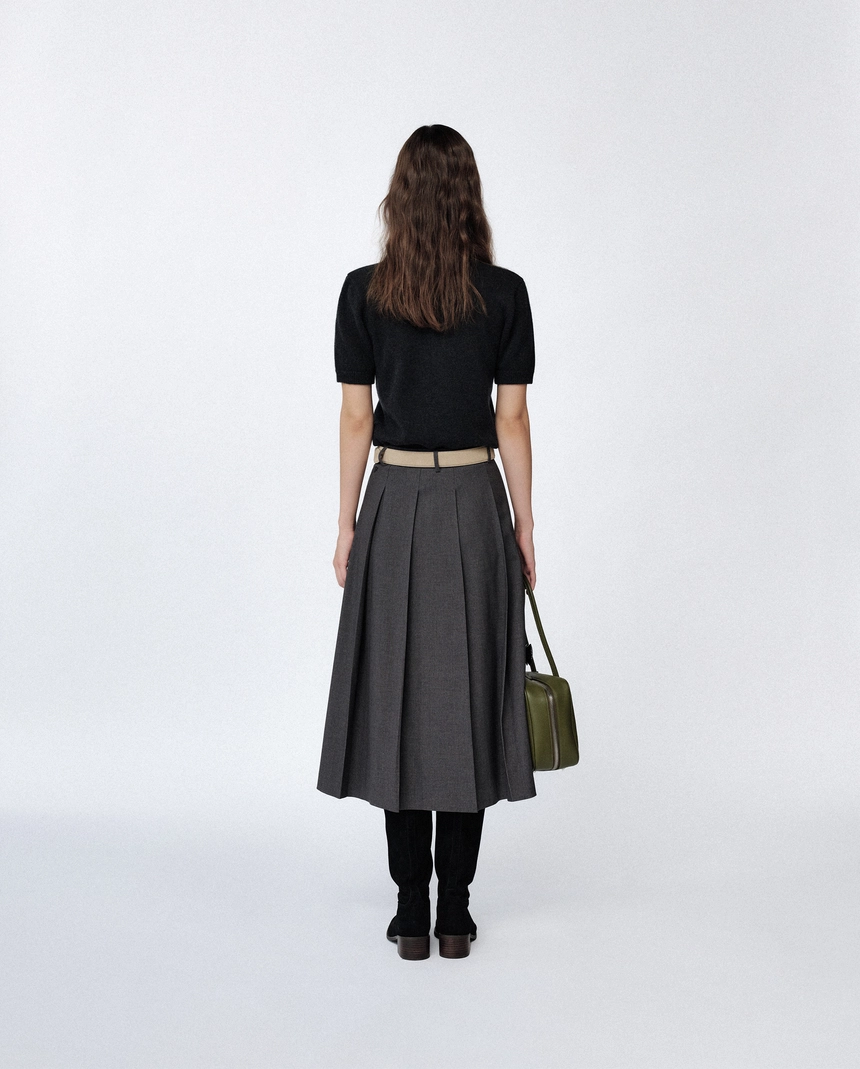 Saint-Wool-Pleats-Skirt-chacoal_06.jpg