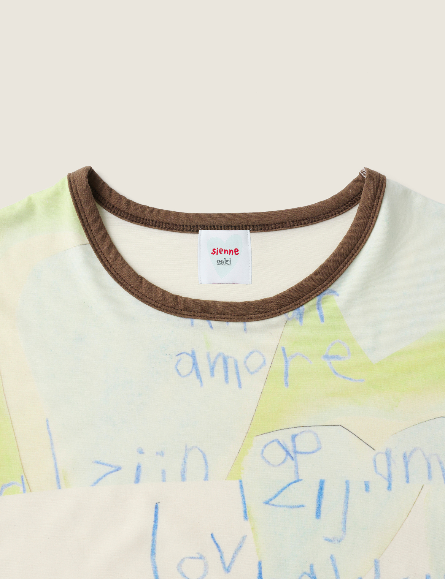 25SS新作かわいいプリントTシャツ【SIENNE】Saki Collage Top Saki Collage Top (Cream) - sienne