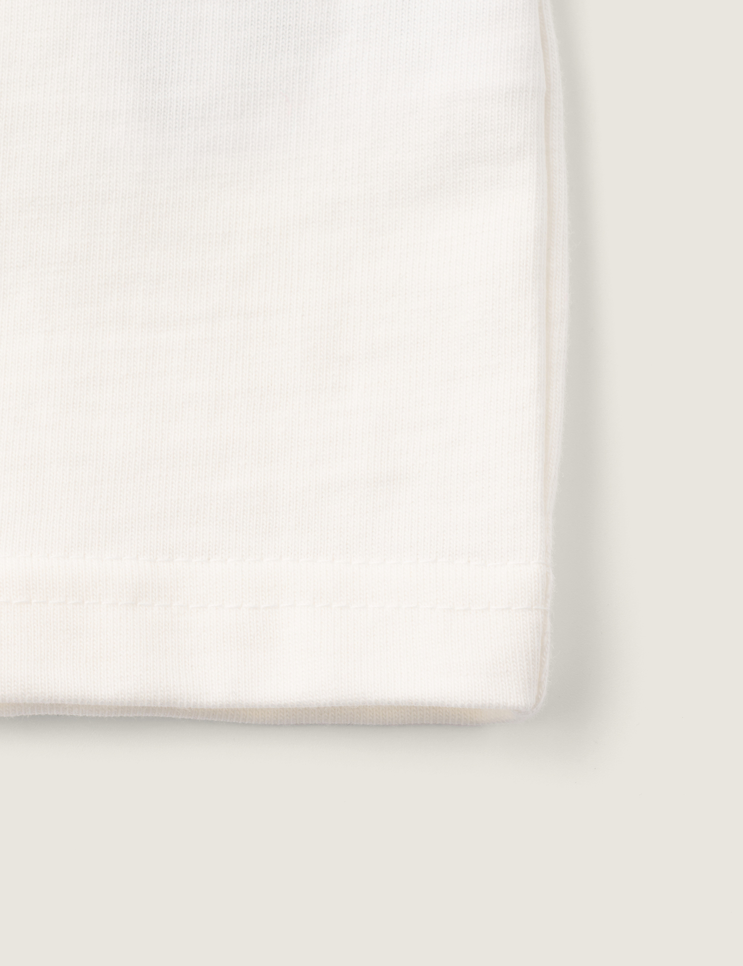 Sienne Logo T-shirt (White) | ファッション通販サイト NUGU