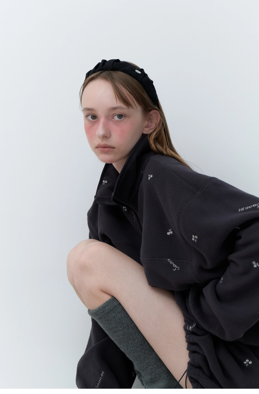 Silvery Fleece Anorak (Charcoal).jpg