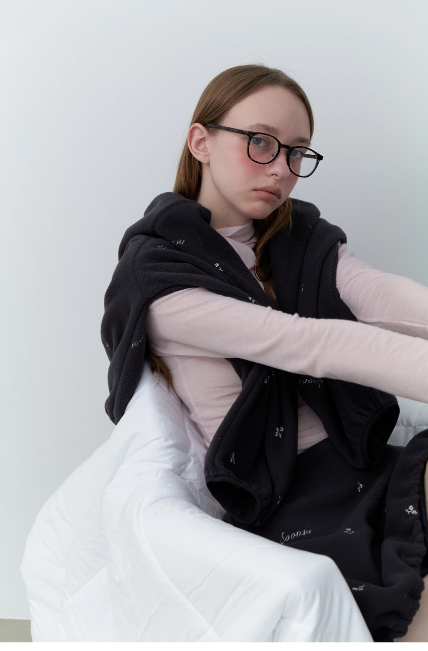 Silvery Fleece Anorak (Charcoal)8.jpg