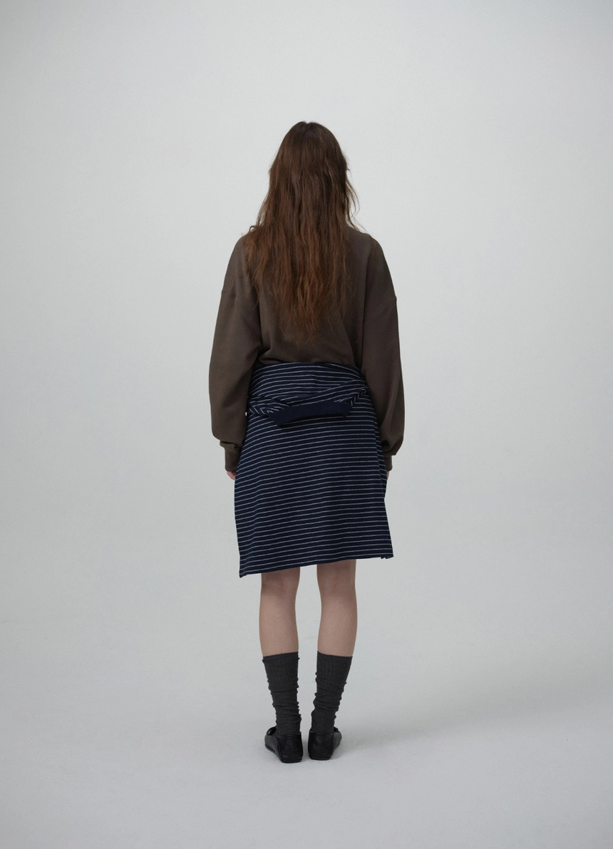 Sofie Logo Sweat Shirt_Khaki_08.jpg