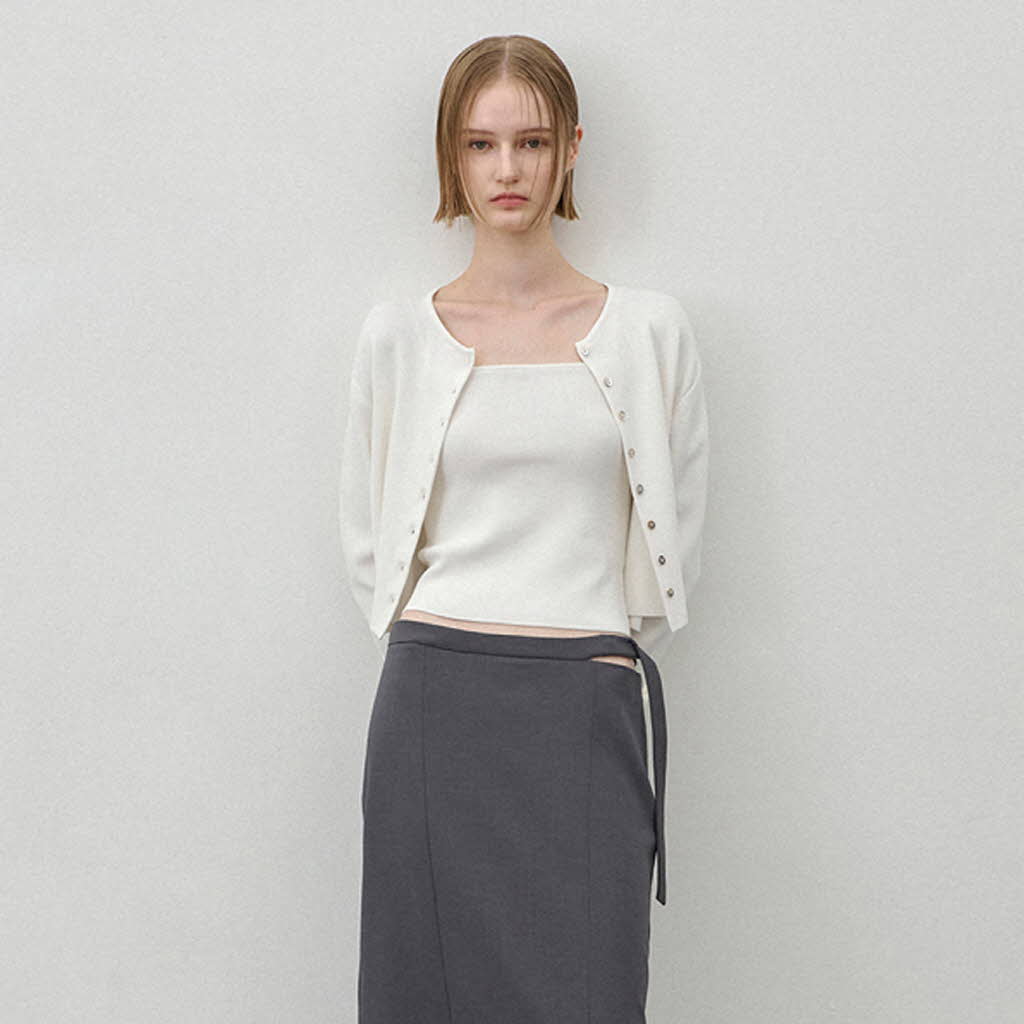 (T-7008)ESSENTIAL HEDETTA CAMISOLE KNIT