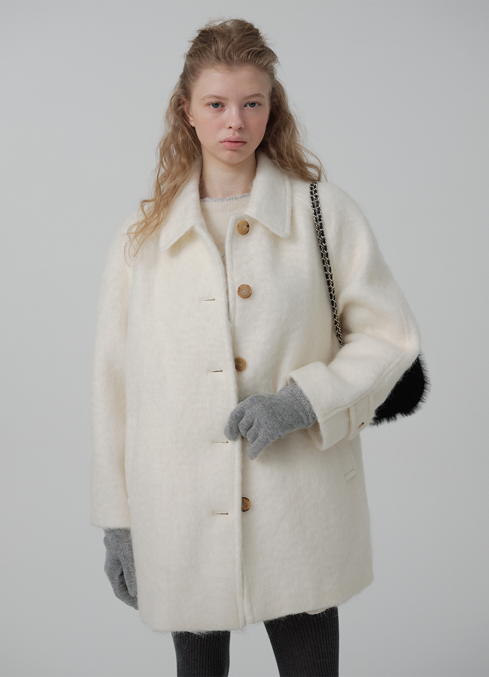 【購入特典】Snow White Half Balmacaan Coat