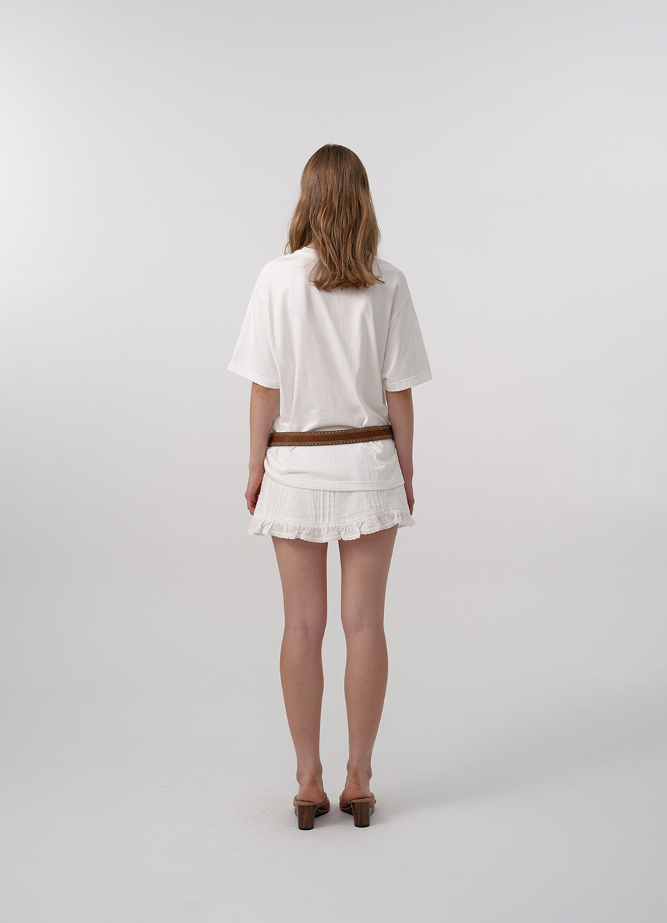 White Barnnet Bear Sunbed T-Shirt | ファッション通販サイト NUGU
