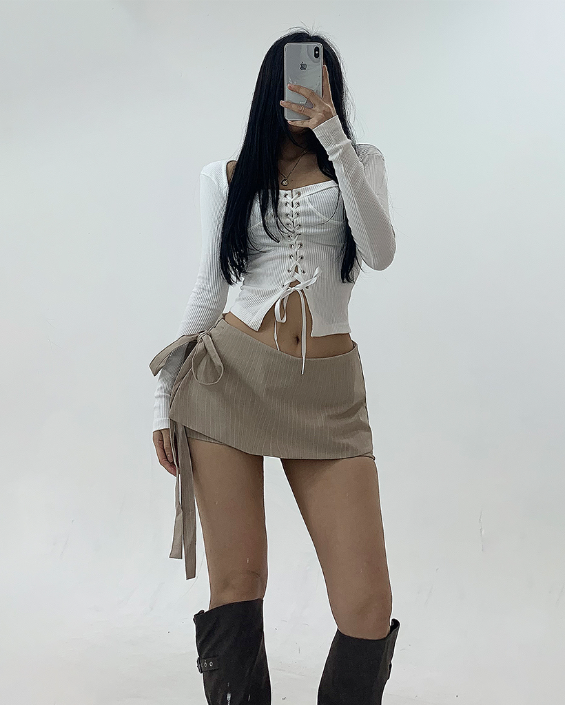 ストラップリボンローライズミニスカパン | ファッション通販サイト NUGU