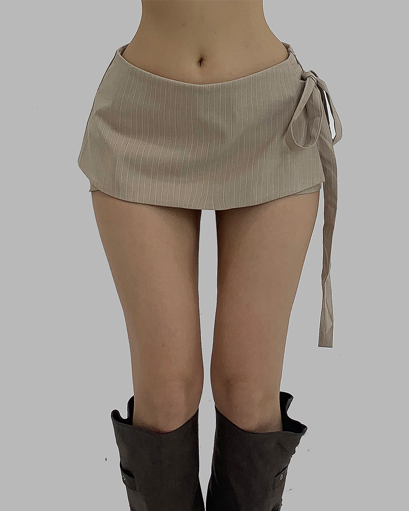 ストラップリボンローライズミニスカパン | ファッション通販サイト NUGU
