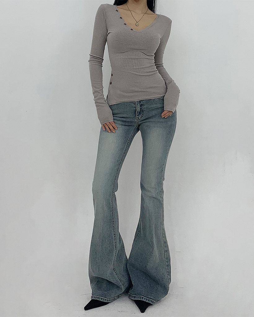 ウェーブウォッシュミドルローライズデニムブーツカットパンツ