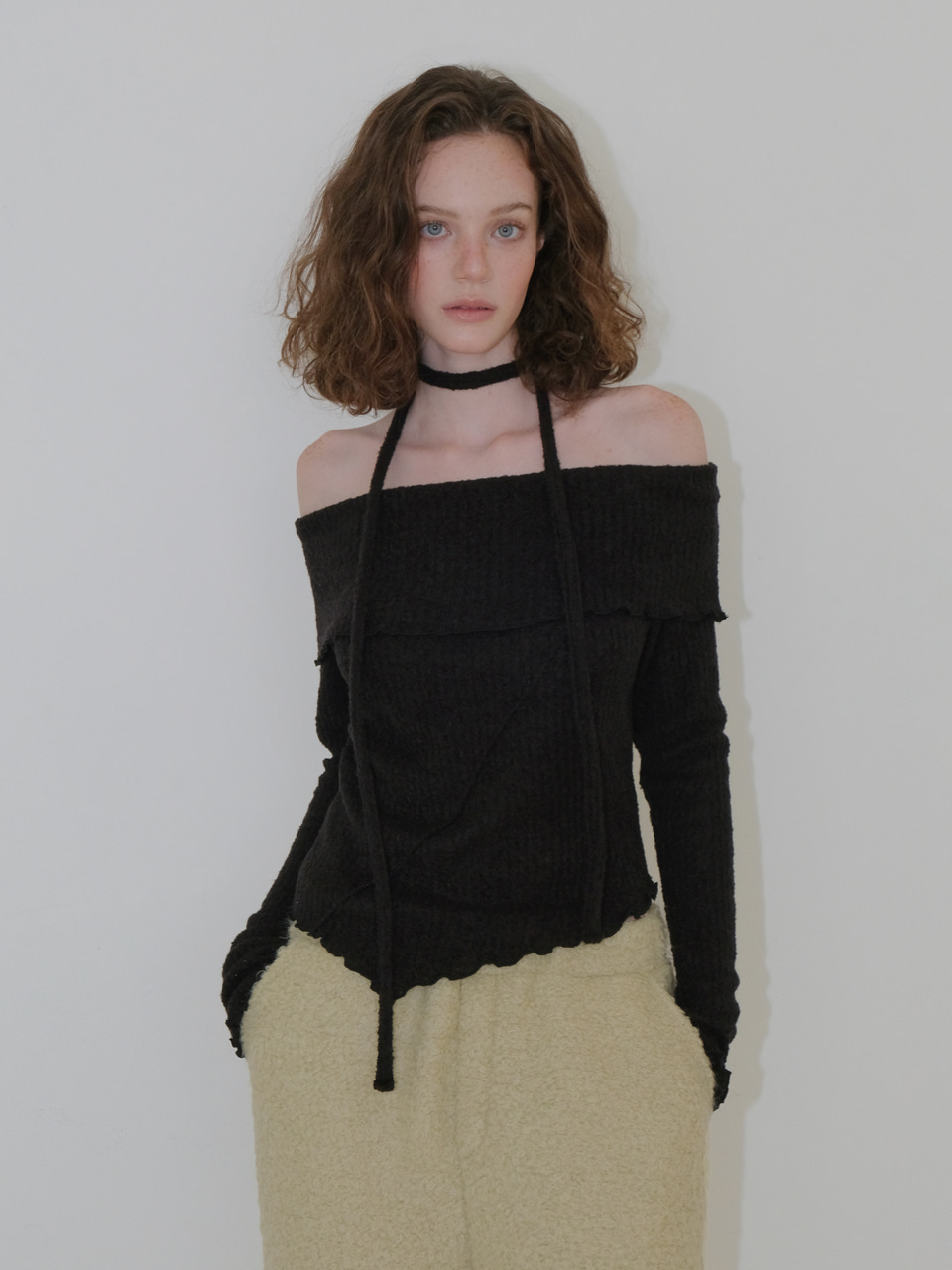 Tie Off Shoulder T-Shirt, Black