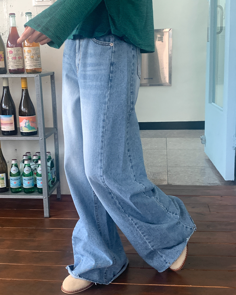 スリットワイドデニムパンツ | ファッション通販サイト NUGU