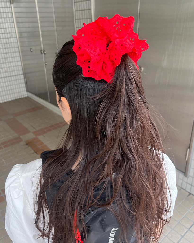 スカラップヘムパンチングシュシュ | ファッション通販サイト NUGU