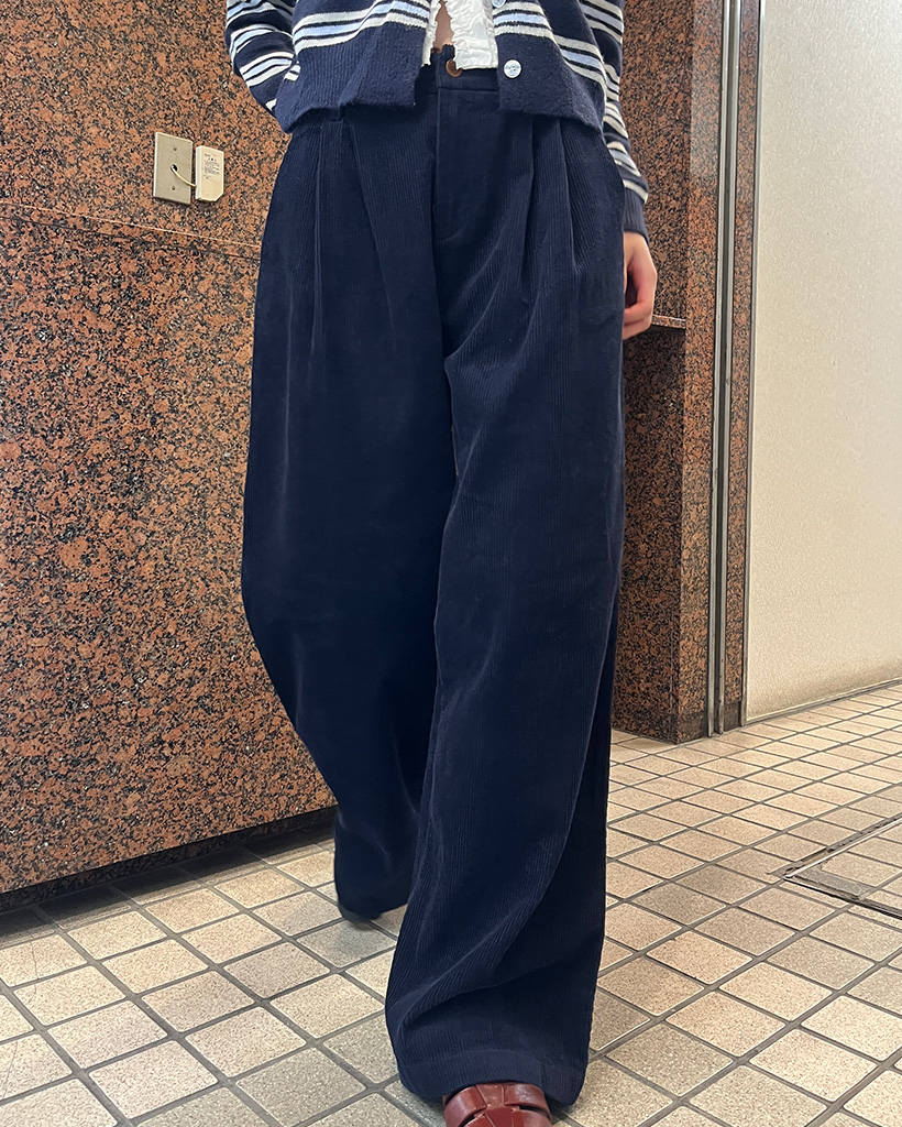ツータックシャツコーデュロイワイドパンツ | ファッション通販サイト NUGU