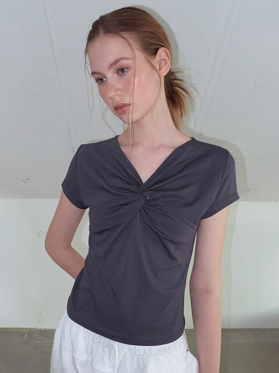 Twist Knot T-Shirt, Charcoal