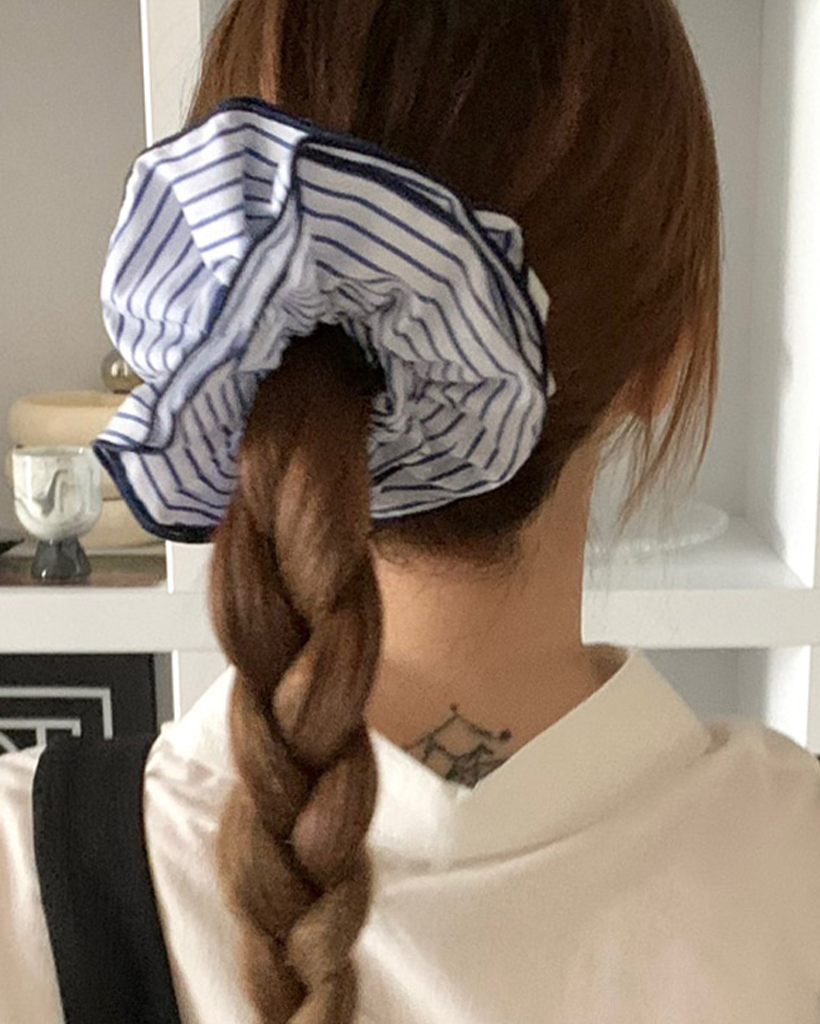 黒と白のストライプ シュシュ バイカラーシュシュ ☆ 送料無料 配色シュシュ ストライプ