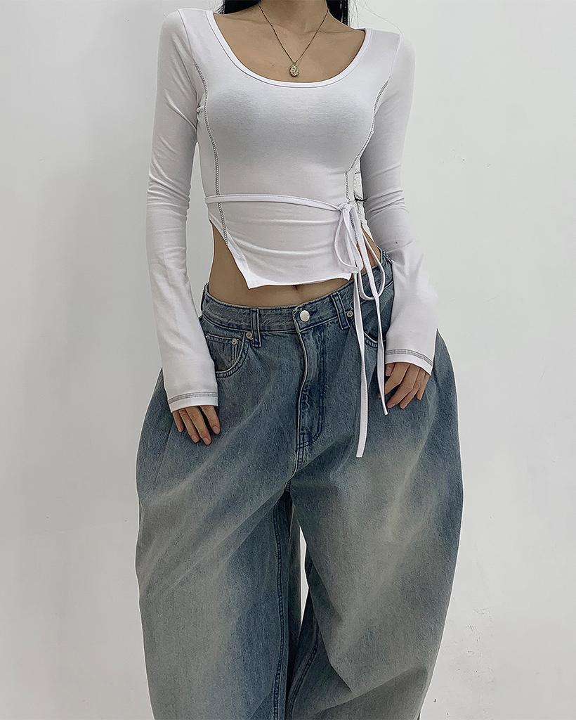 スリムボディスーツストラップクロップド長袖Tシャツ | ファッション