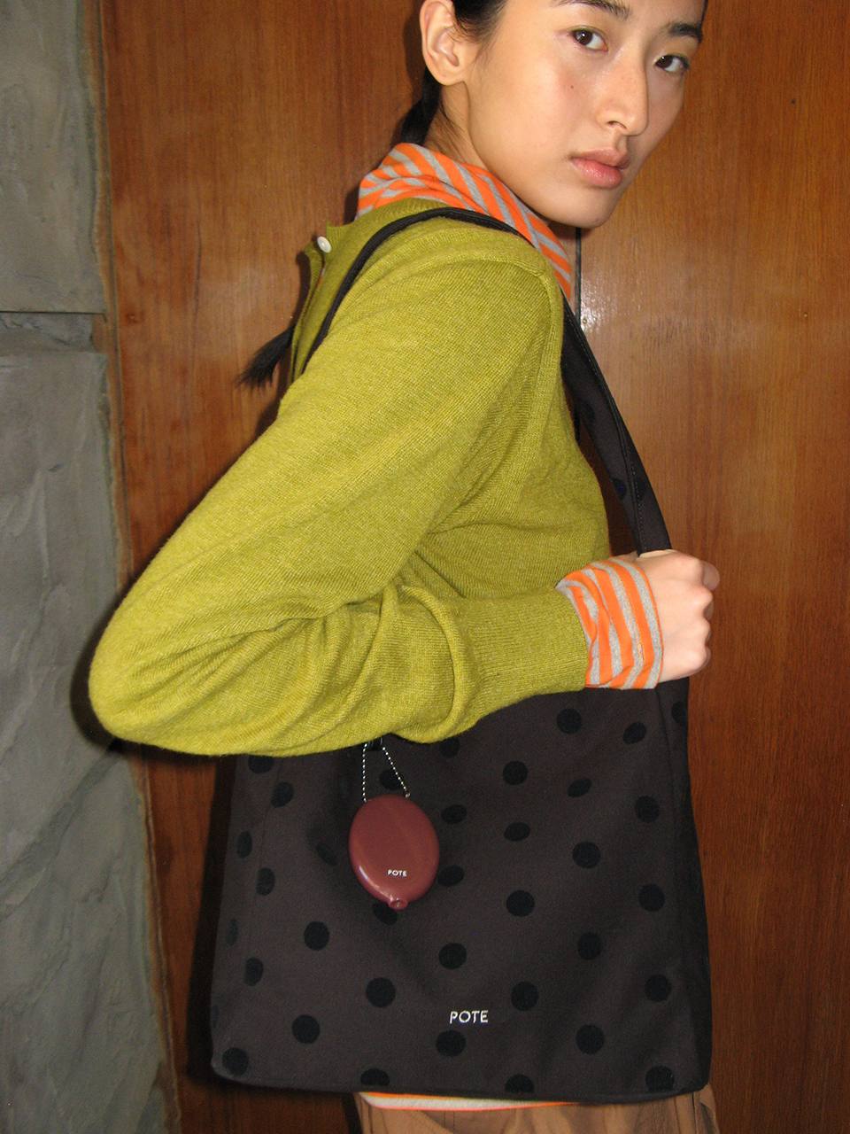 0008 Square Shoulder Bag_Dot Black
