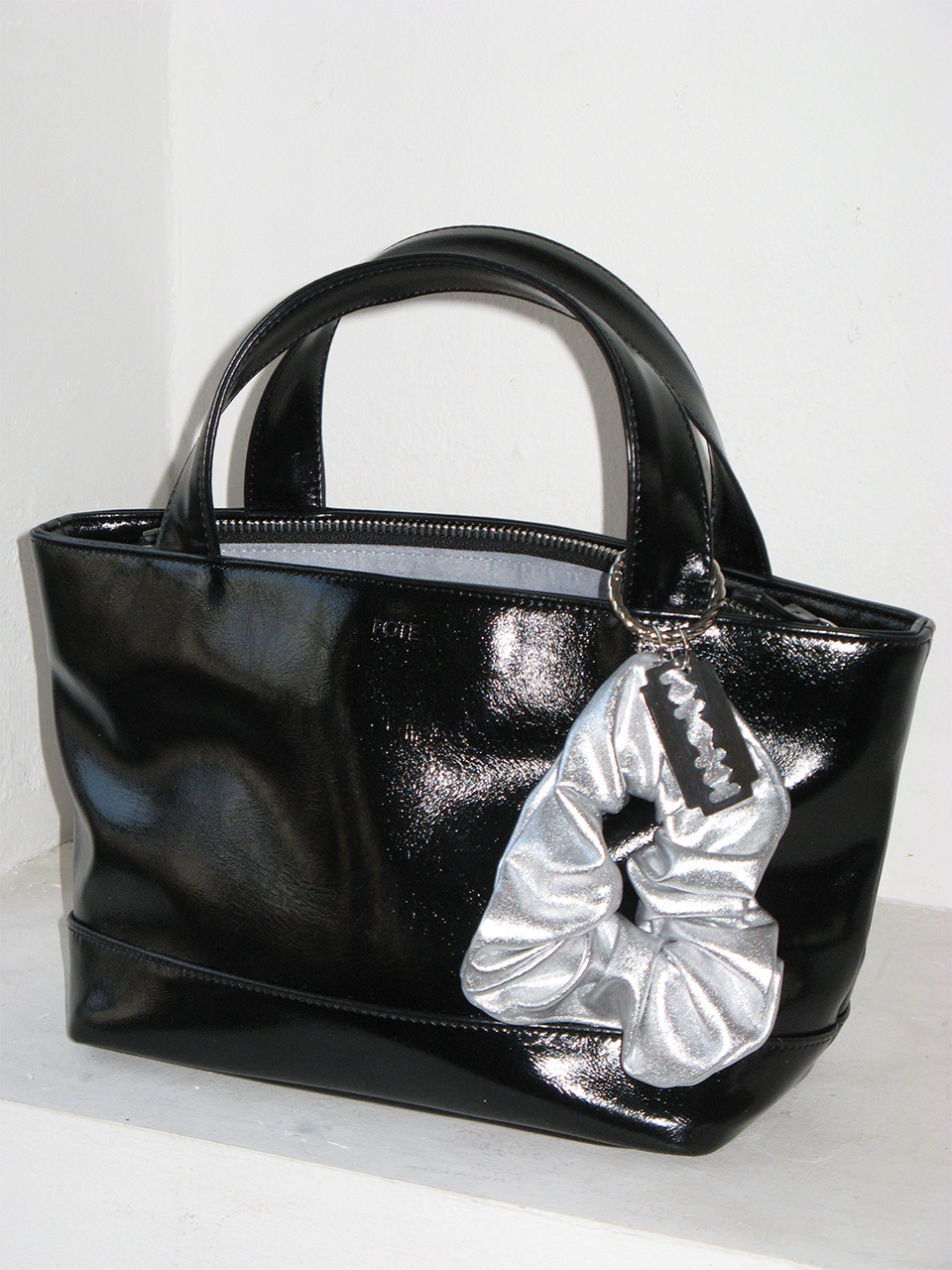 0001 Peasy Bag_Black