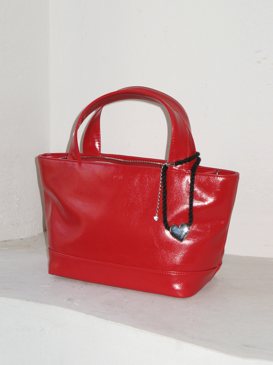 0001 Peasy Bag_Red