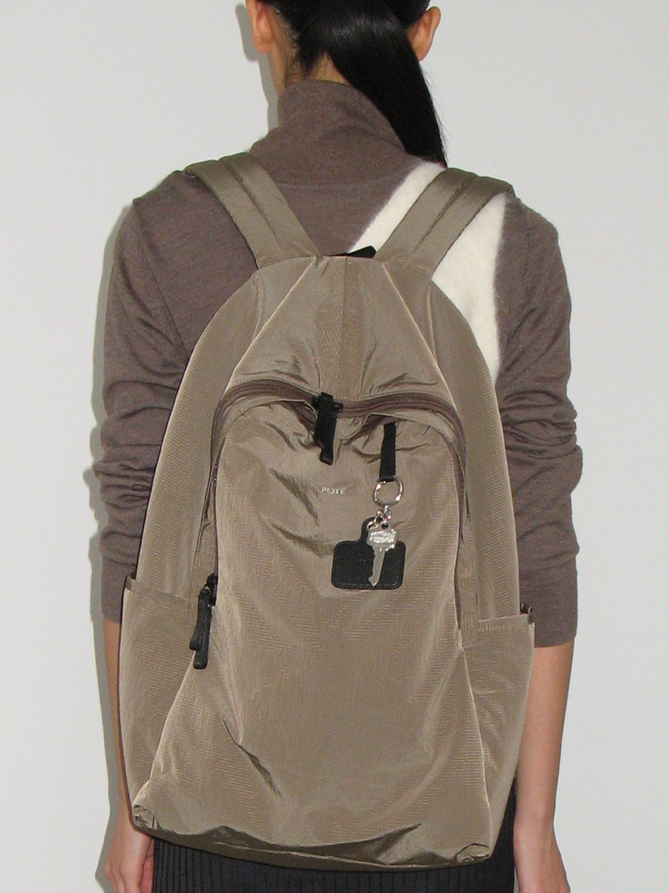 0006 HideSlot Classic Backpack (L)_Mocha