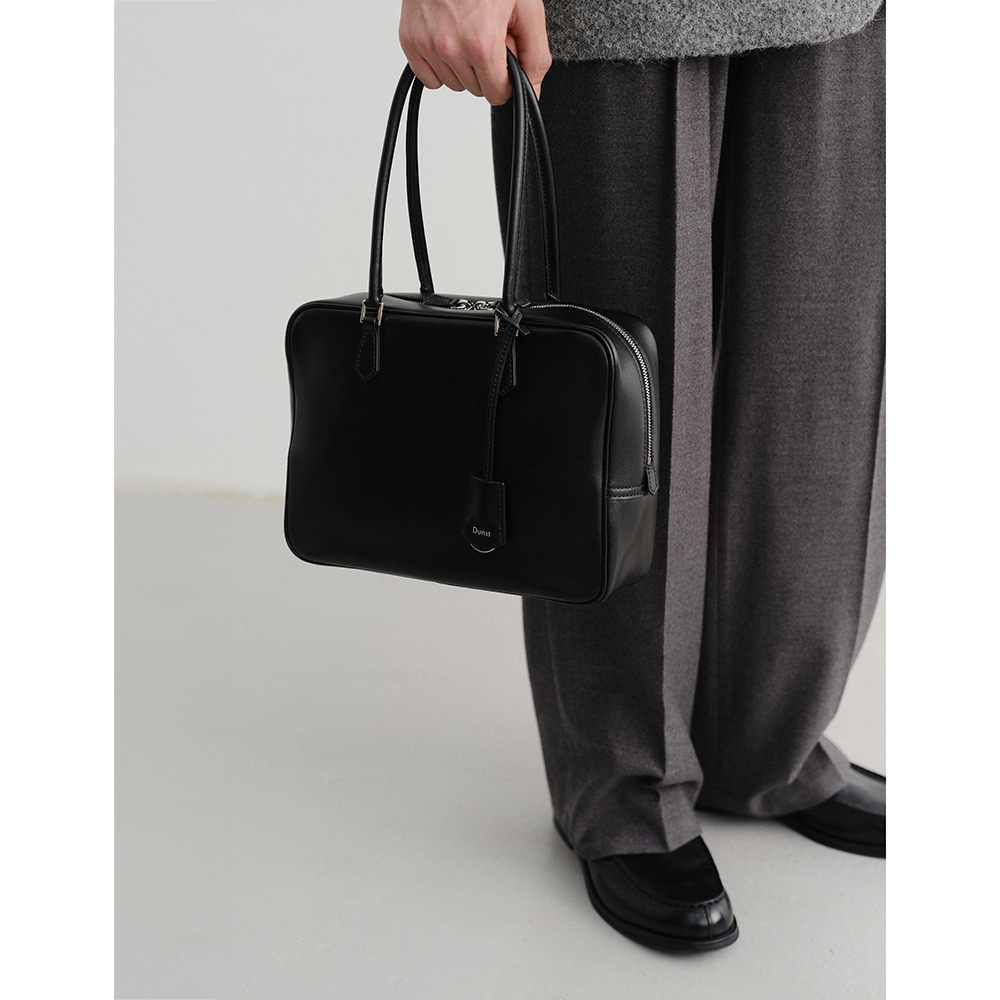 CLASSIC 28 LEATHER BAG BLACK_M_UDBA5F201BK