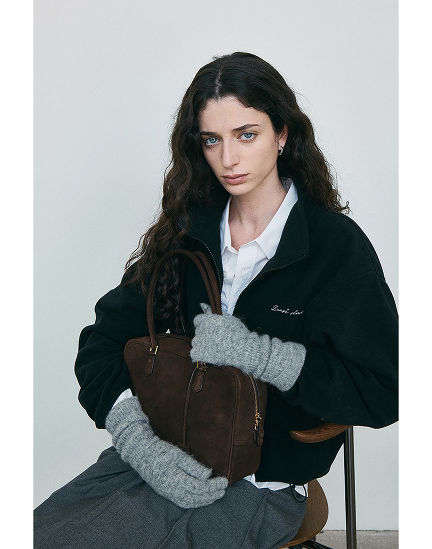 CLASSIC 28 SUEDE BAG DEEP BROWN_UDBA5F211W3