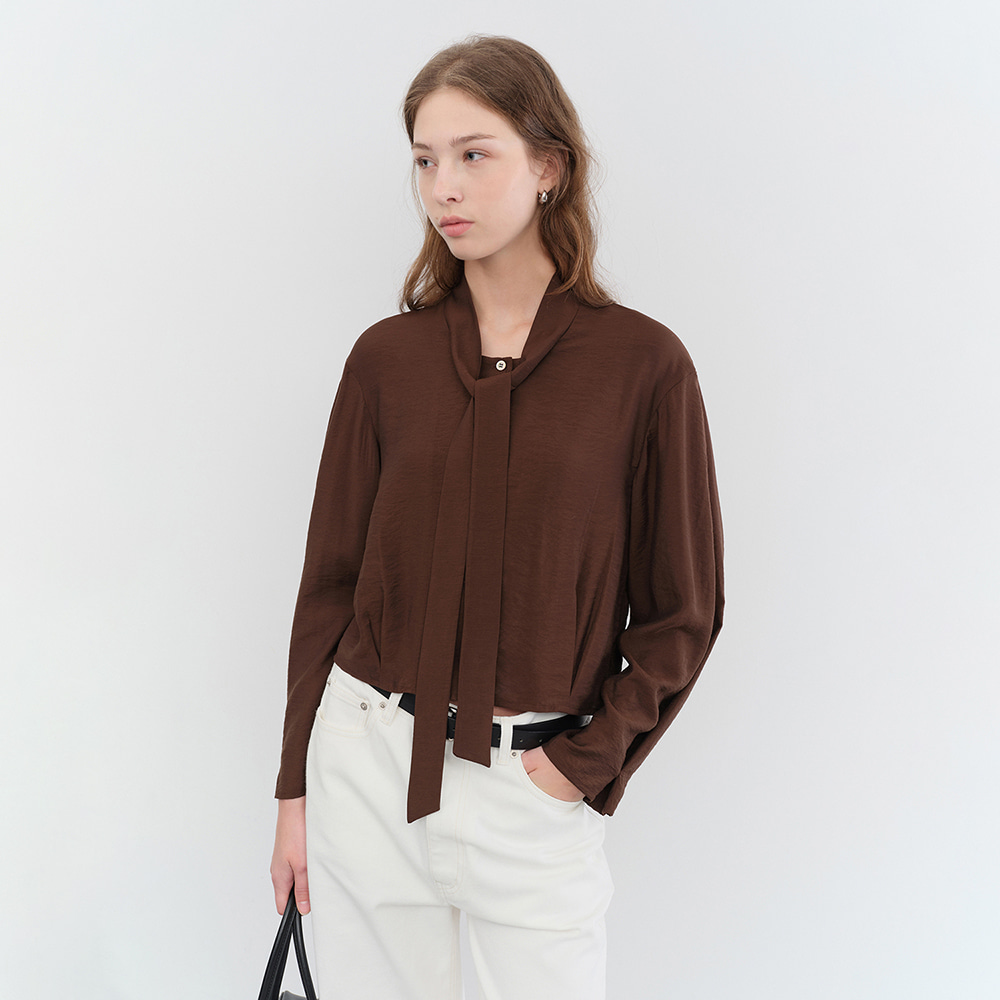 TIE BLOUSE BROWN_UDBL5C203W2