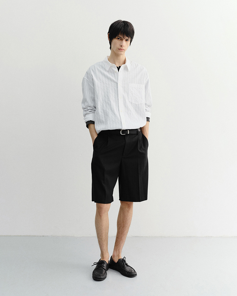 PLEATED BERMUDA SHORTS BLACK_M_UDPA6B322BK