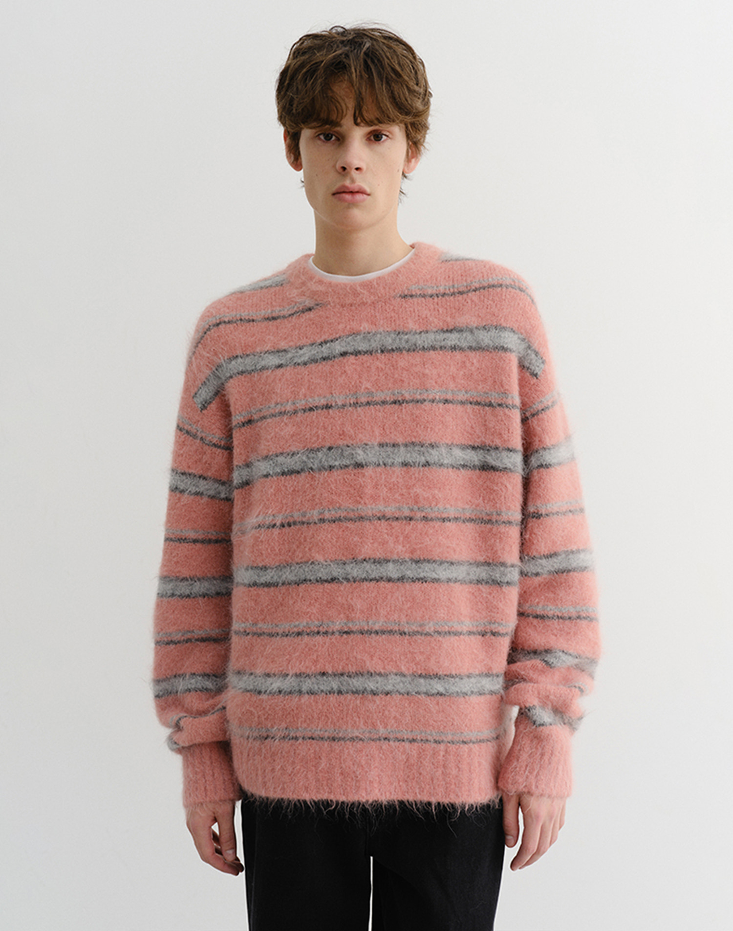 UNISEX STRIPED HAIRY SWEATER SOFT PINK BROWN_M_UDSW5D129P1