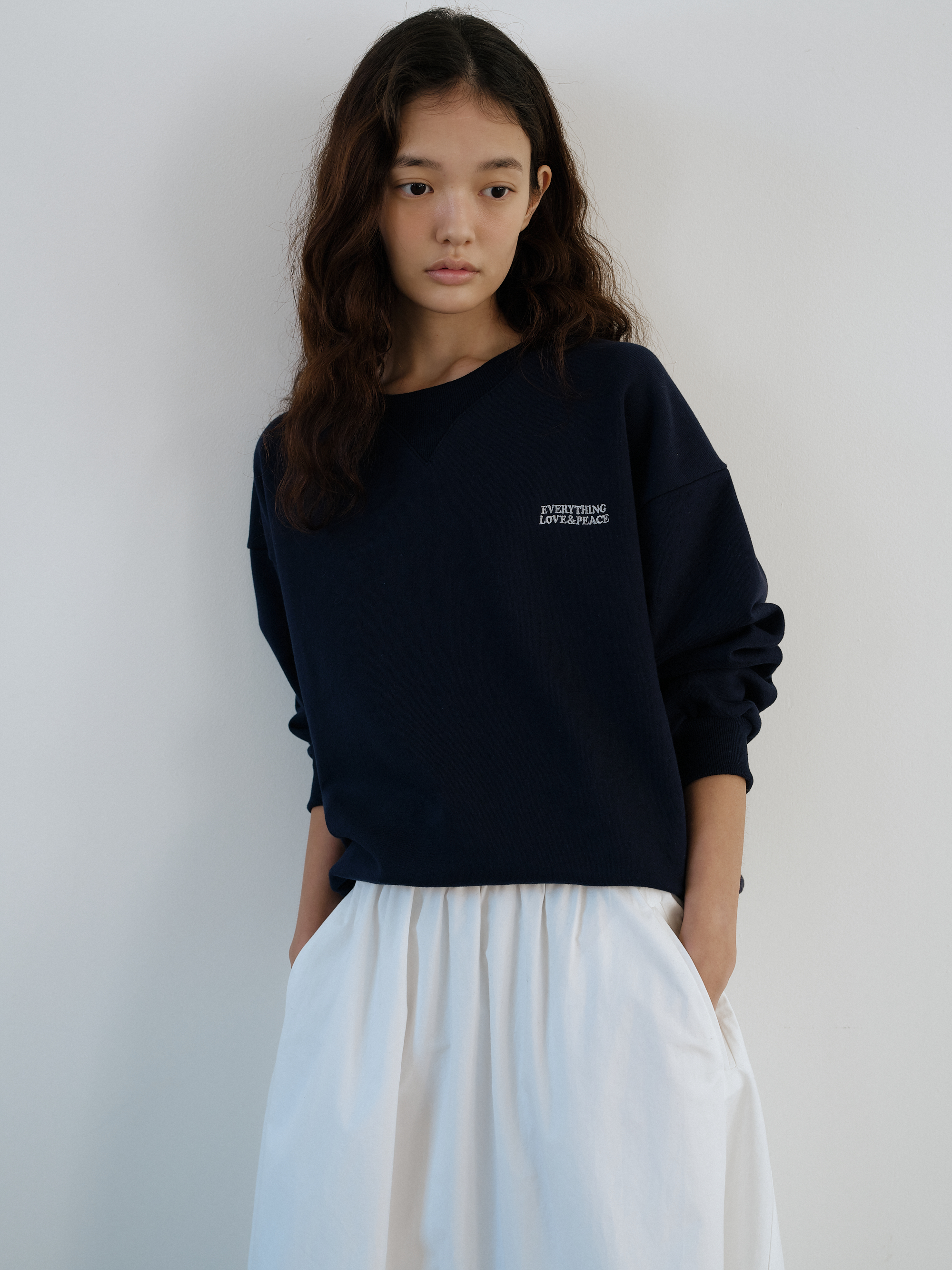 Peace embroidery sweatshirt_3colors