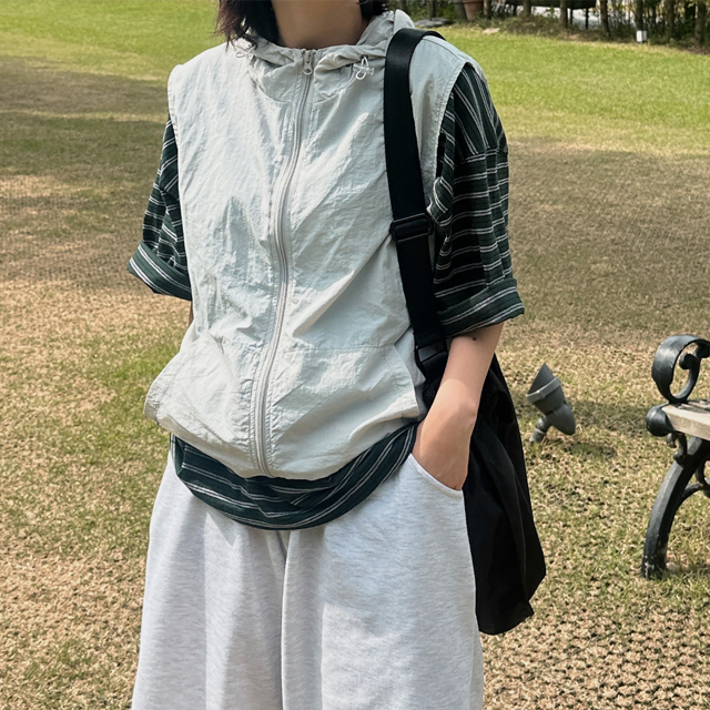 [ユニセックス] サマーフード付きストリングダウンベスト