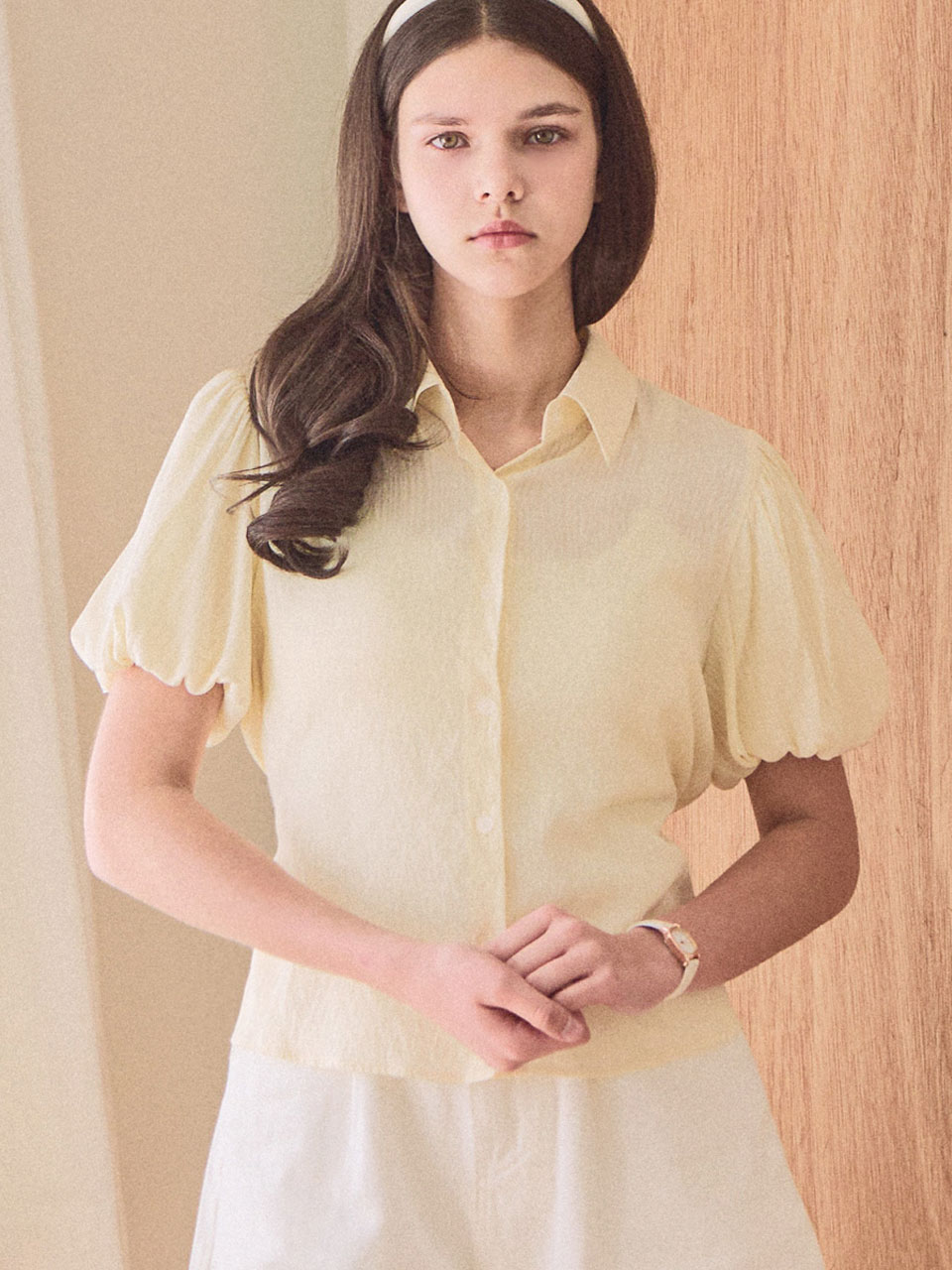 Back ribbon puff blouse_2 Colors