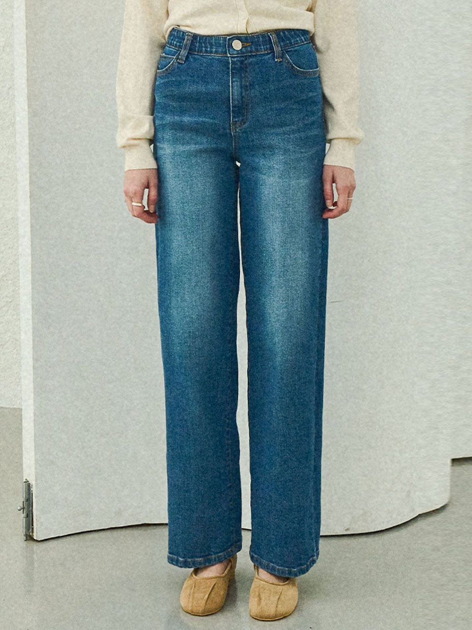 Straight denim pants - Mid blue