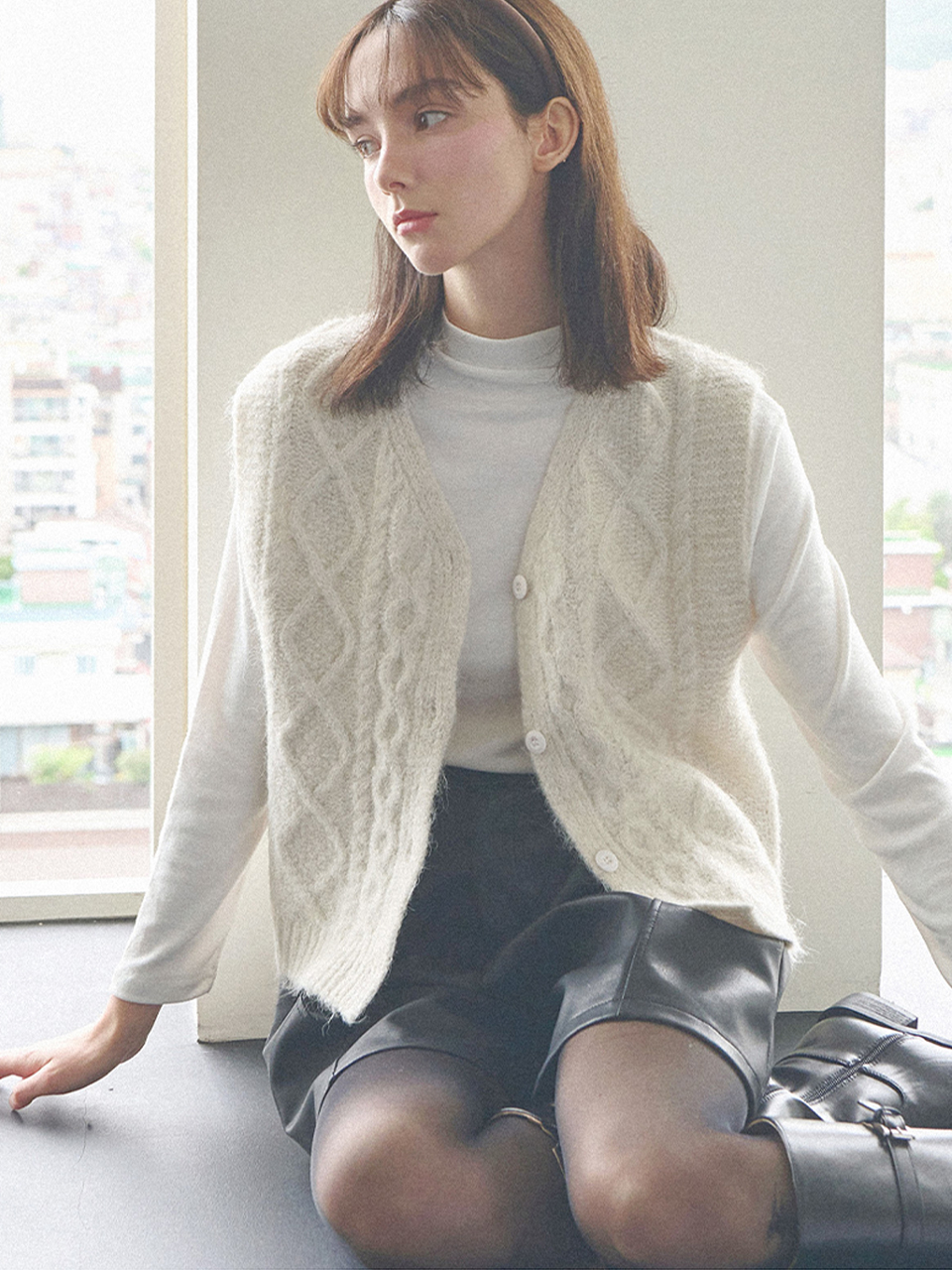 Pure warmth knit vest_2 Colors