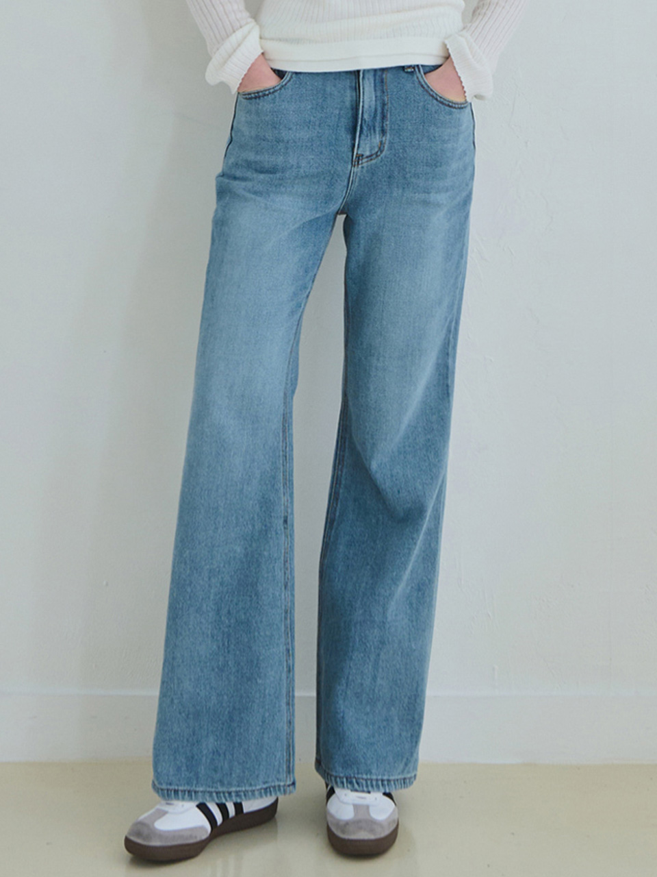 Essential straight-fit denim pants - Light blue
