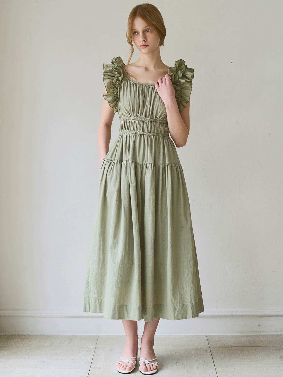 Ruffle line sleeveless dress - Khaki